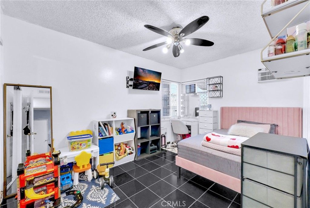 Image 19 of property listing at 1510 W Orangethorpe, Fullerton, CA 92833