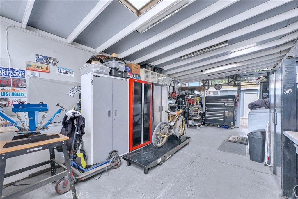 Image 27 of property listing at 1510 W Orangethorpe, Fullerton, CA 92833