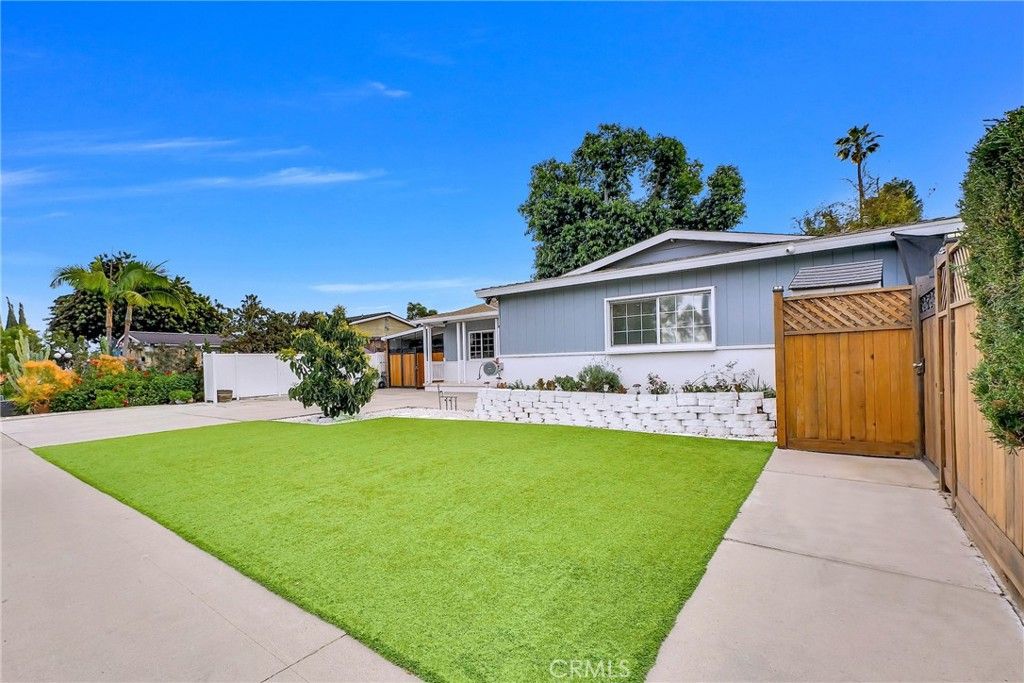 Image 3 of property listing at 1510 W Orangethorpe, Fullerton, CA 92833