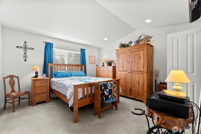 15537 SE 104th Place, Yelm, WA 98597