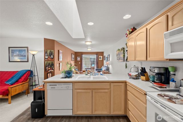 15537 SE 104th Place, Yelm, WA 98597