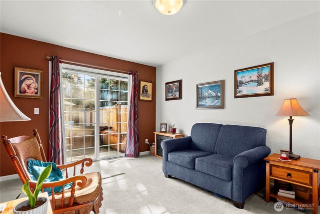 15537 SE 104th Place, Yelm, WA 98597