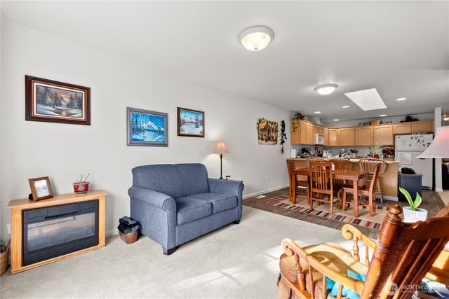 15537 SE 104th Place, Yelm, WA 98597