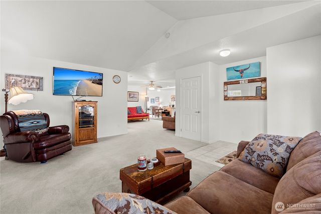 15537 SE 104th Place, Yelm, WA 98597