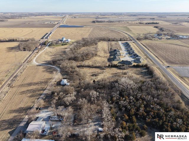 565 Arizona Avenue, Crete, NE 68333