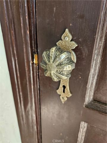 2824 Chestnut Avenue, Long Beach, CA 90806