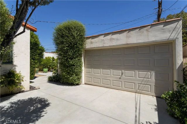 2824 Chestnut Avenue, Long Beach, CA 90806