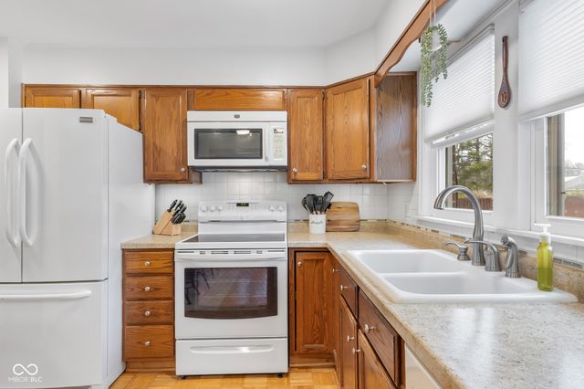 3405 Washington Street, Columbus, IN 47203