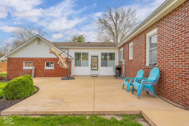 3405 Washington Street, Columbus, IN 47203