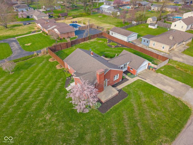 3405 Washington Street, Columbus, IN 47203