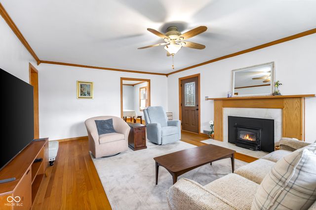 3405 Washington Street, Columbus, IN 47203