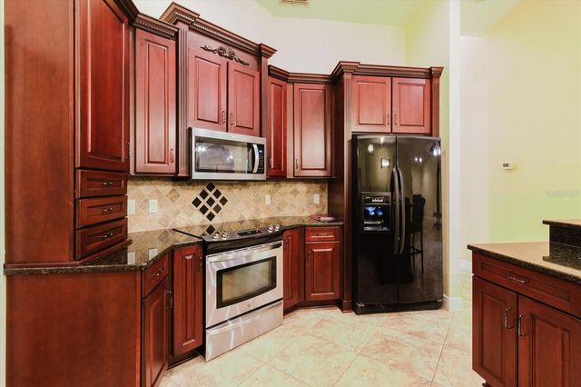 5617 FIELDSPRING AVENUE, New Port Richey, FL 34655