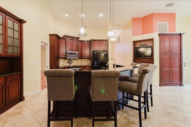 5617 FIELDSPRING AVENUE, New Port Richey, FL 34655