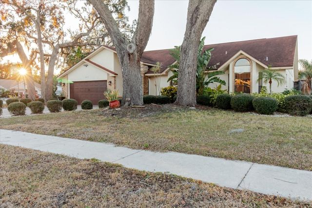 5617 FIELDSPRING AVENUE, New Port Richey, FL 34655