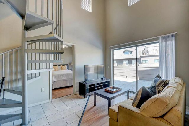 2515 Pearl 607, Austin, TX 78705