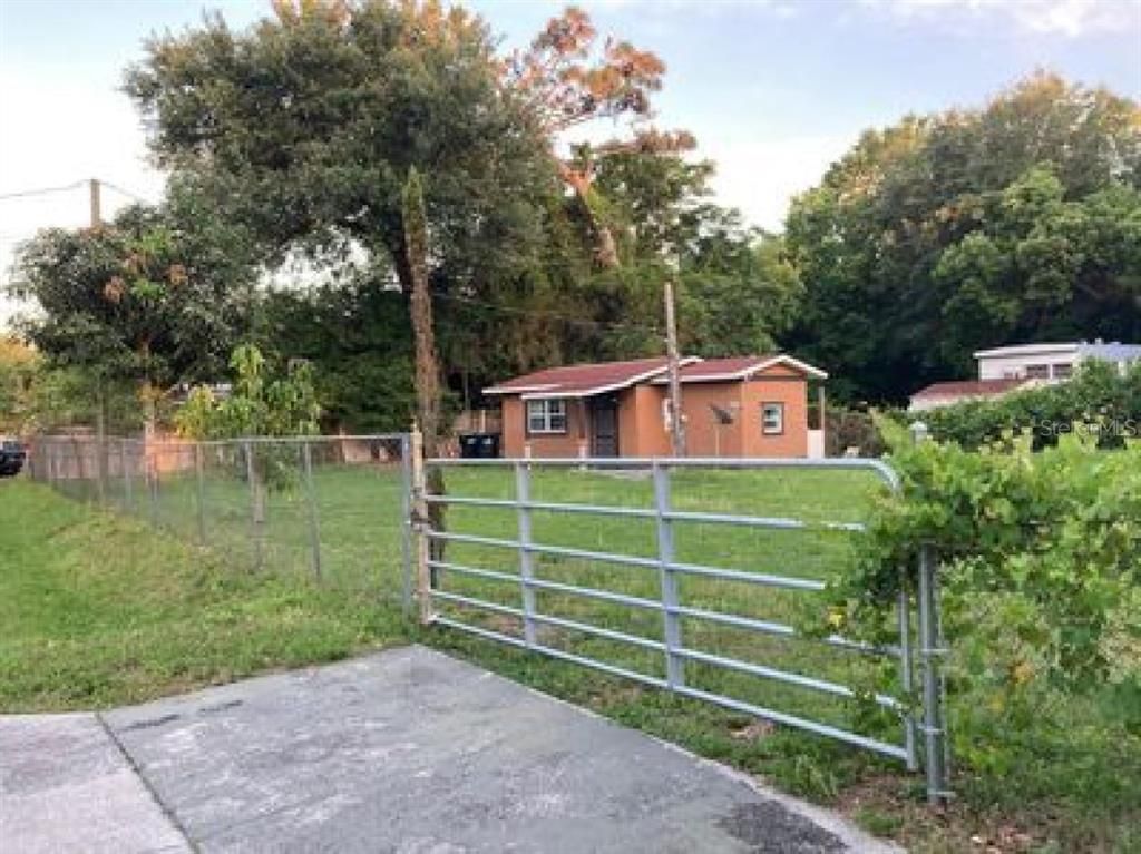 926 9TH STREET, Orlando, FL 32824