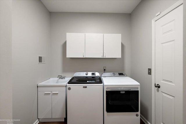 9105 Timbercrest Lane, Northfield Twp, MI 48189