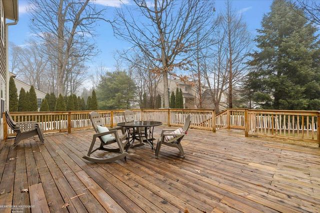 9105 Timbercrest Lane, Northfield Twp, MI 48189