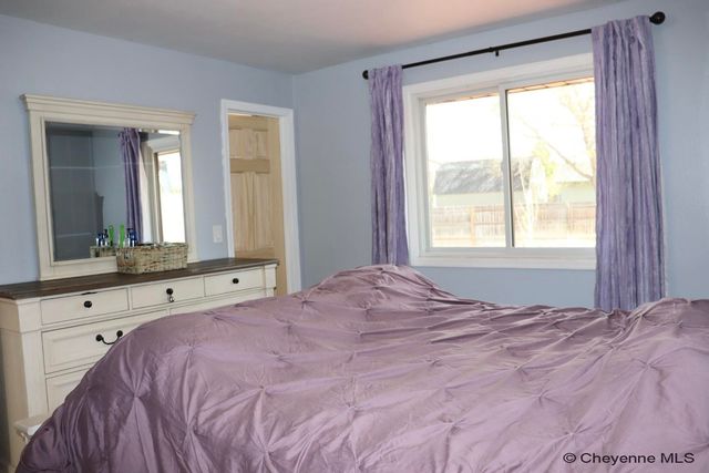 5060 TIMBERLINE RD, Cheyenne, WY 82009