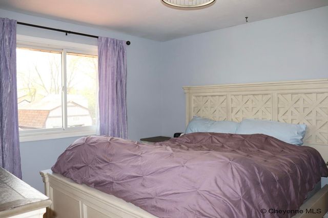 5060 TIMBERLINE RD, Cheyenne, WY 82009