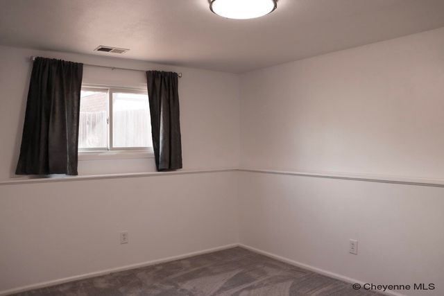 5060 TIMBERLINE RD, Cheyenne, WY 82009