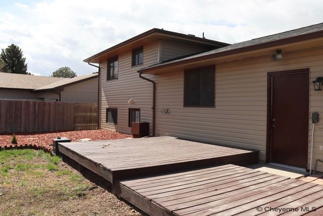 5060 TIMBERLINE RD, Cheyenne, WY 82009