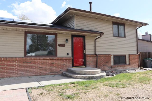 5060 TIMBERLINE RD, Cheyenne, WY 82009