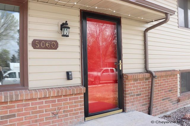 5060 TIMBERLINE RD, Cheyenne, WY 82009