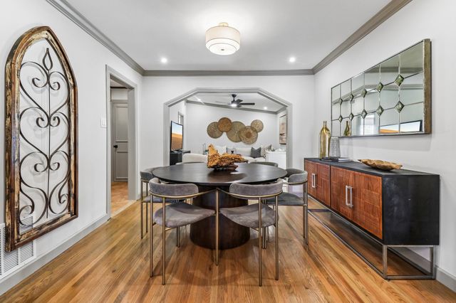 614 Marshalldell Avenue, Dallas, TX 75211