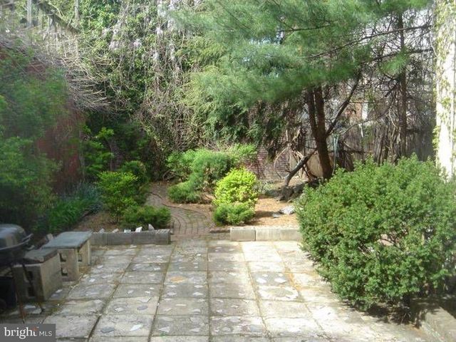 1531 GREEN ST, Philadelphia, PA 19130