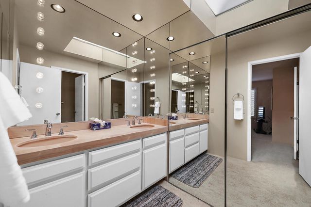 11 Ronda Drive, Rancho Mirage, CA 92270