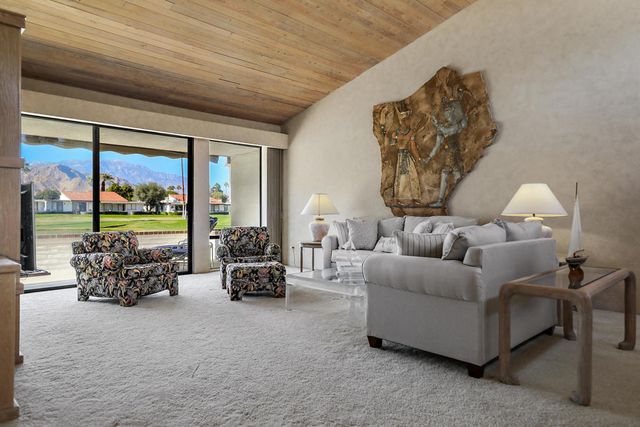 11 Ronda Drive, Rancho Mirage, CA 92270