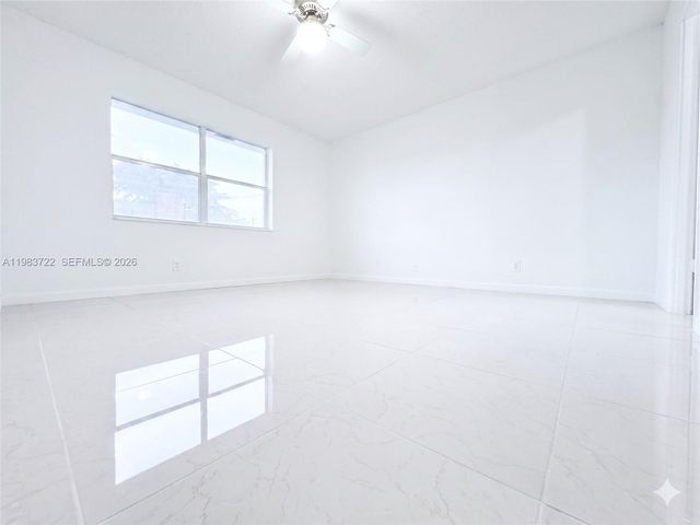 9900 Sunrise Lakes Boulevard 102, Sunrise, FL 33322