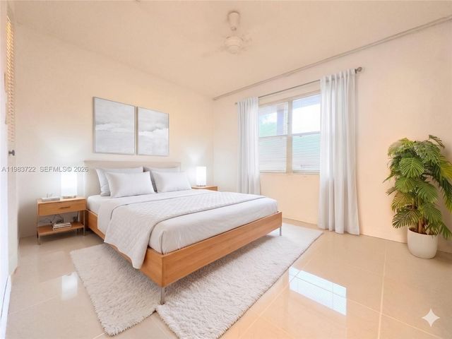 9900 Sunrise Lakes Boulevard 102, Sunrise, FL 33322