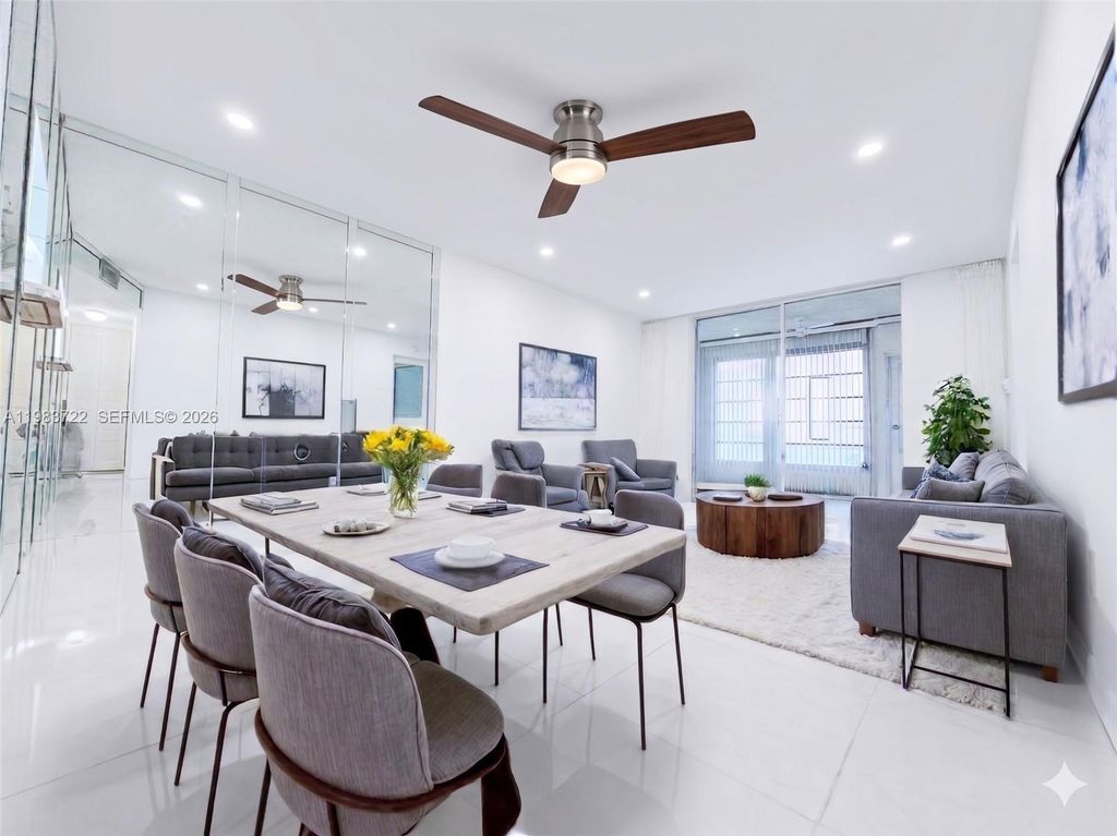 9900 Sunrise Lakes Boulevard 102, Sunrise, FL 33322