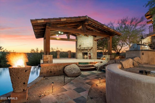 865 E MONTE VISTA Trail, Wickenburg, AZ 85390