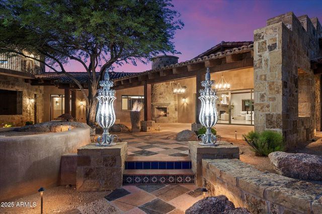 865 E MONTE VISTA Trail, Wickenburg, AZ 85390