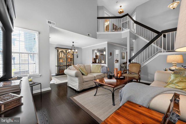 63 KETTLEBROOK DR, Mount Laurel, NJ 08054