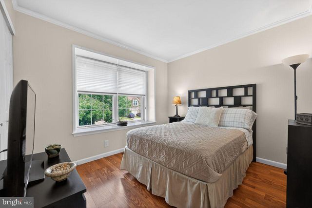 63 KETTLEBROOK DR, Mount Laurel, NJ 08054