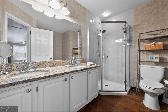 63 KETTLEBROOK DR, Mount Laurel, NJ 08054