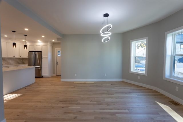 75 Sycamore St, Everett, MA 02149