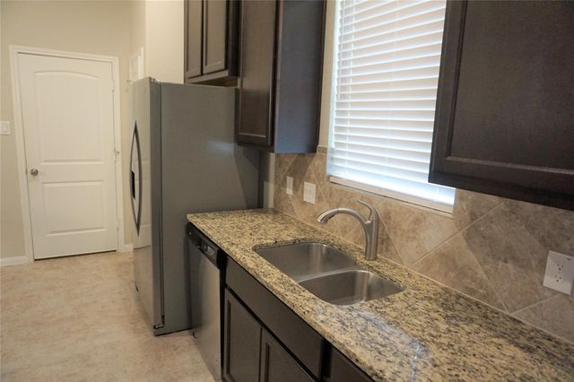 12950 Shady Grove Lane, Montgomery, TX 77356