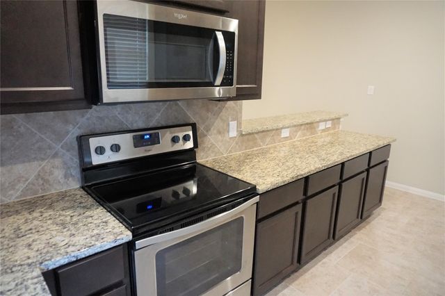 12950 Shady Grove Lane, Montgomery, TX 77356