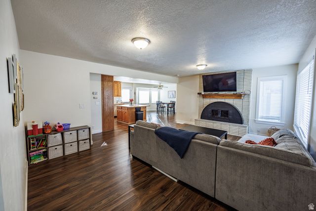 5995 W 9600 N, Highland, UT 84003