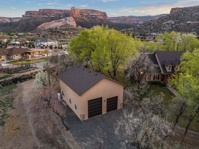 729 Curecanti Circle, Grand Junction, CO 81507