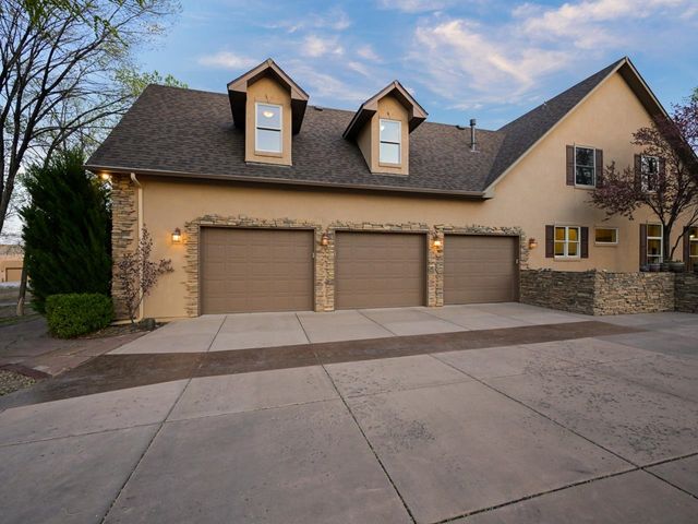 729 Curecanti Circle, Grand Junction, CO 81507