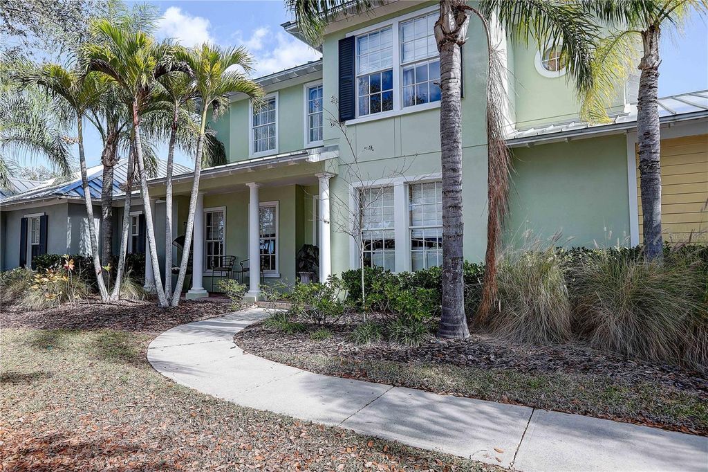5518 LUMINAR POINTE LANE, Apollo Beach, FL 33572