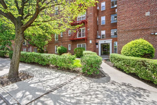 39-50 52nd Street 6D, Woodside, NY 11377