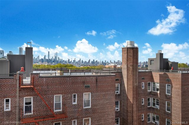 39-50 52nd Street 6D, Woodside, NY 11377