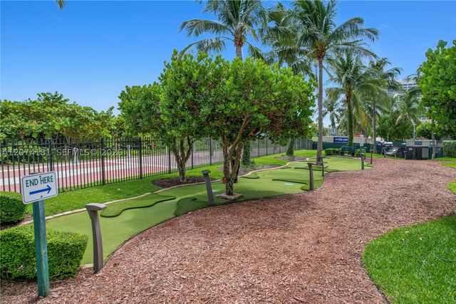 4775 Collins Ave 2208, Miami Beach, FL 33140